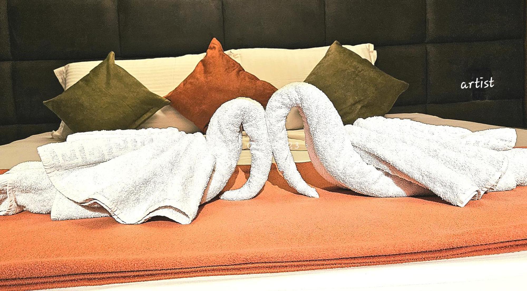 Boutique Artist Hotell Tirana Exteriör bild