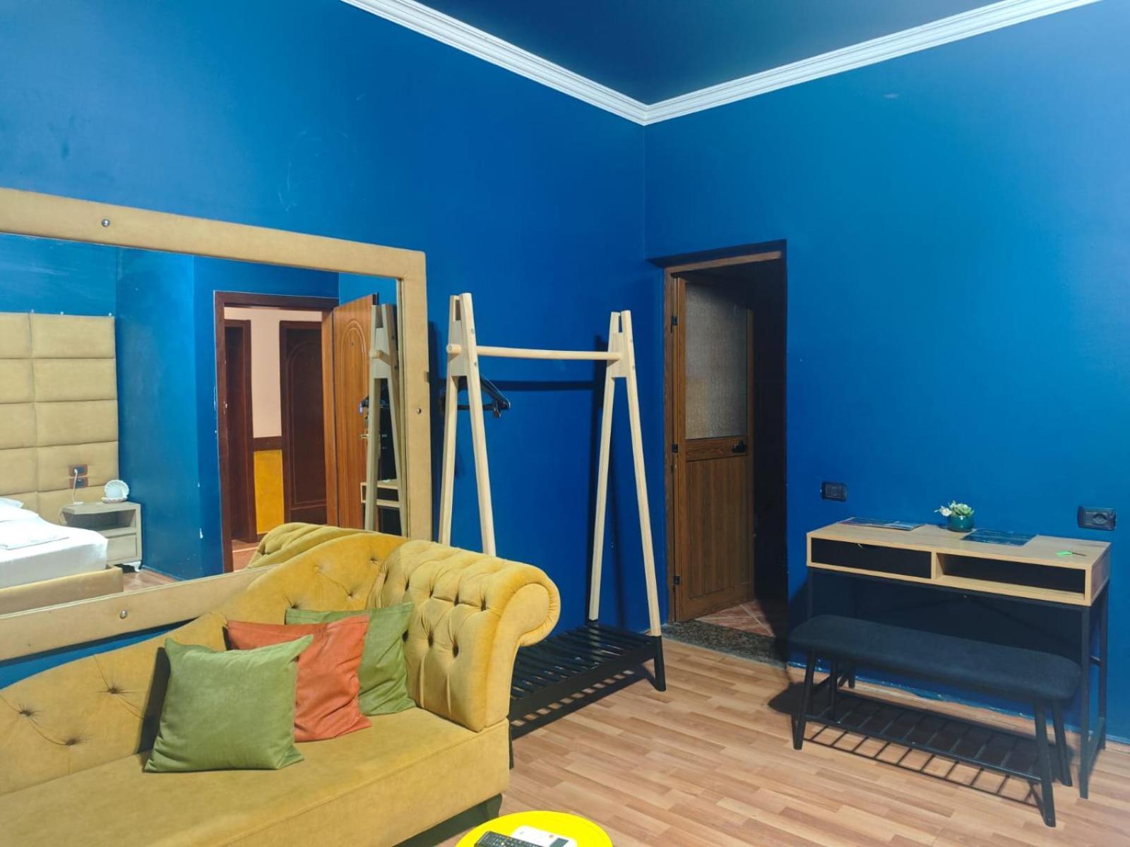 Boutique Artist Hotell Tirana Exteriör bild