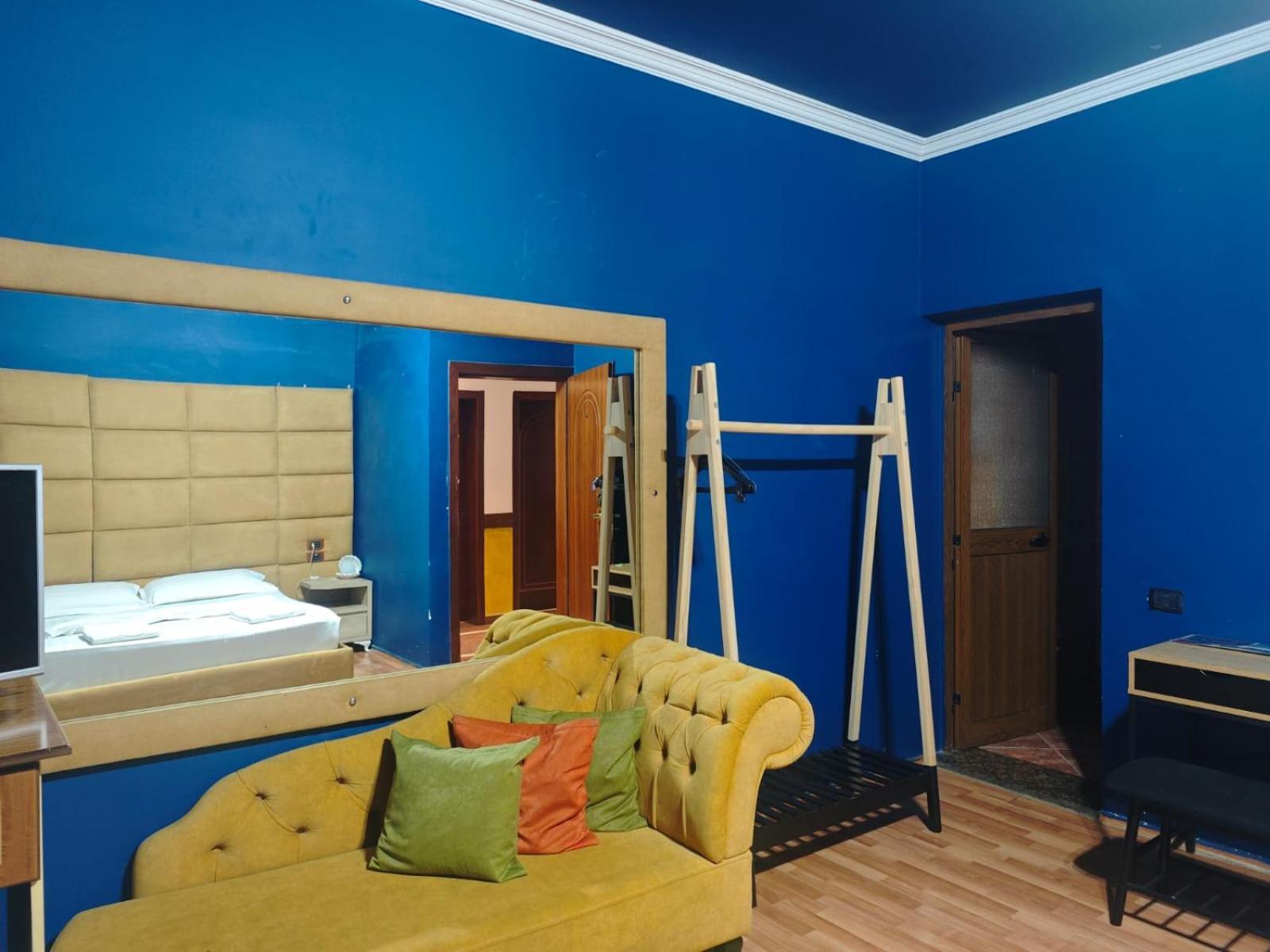 Boutique Artist Hotell Tirana Exteriör bild