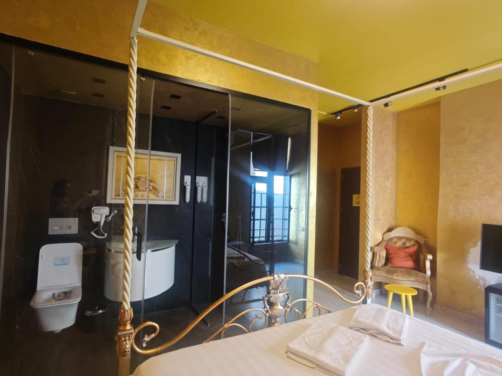 Boutique Artist Hotell Tirana Exteriör bild