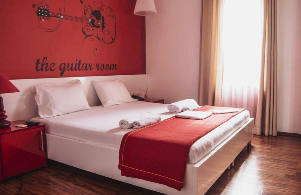Boutique Artist Hotell Tirana Exteriör bild